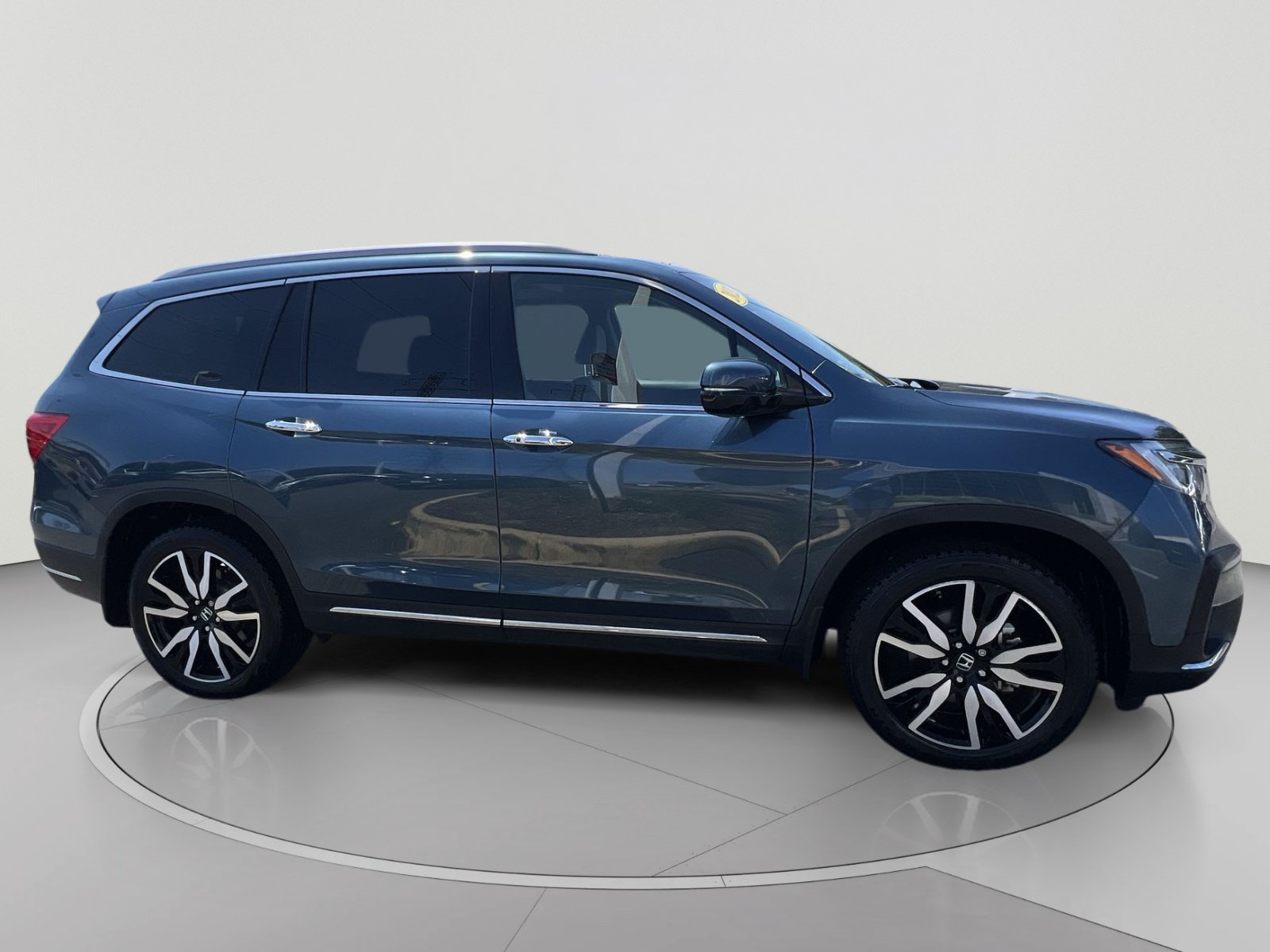 Used 2021 Honda Pilot Touring image 6