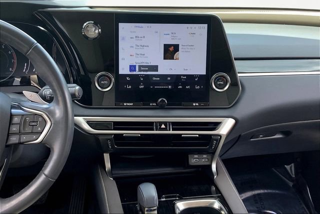 Used 2024 Lexus RX 350 FWD image 11