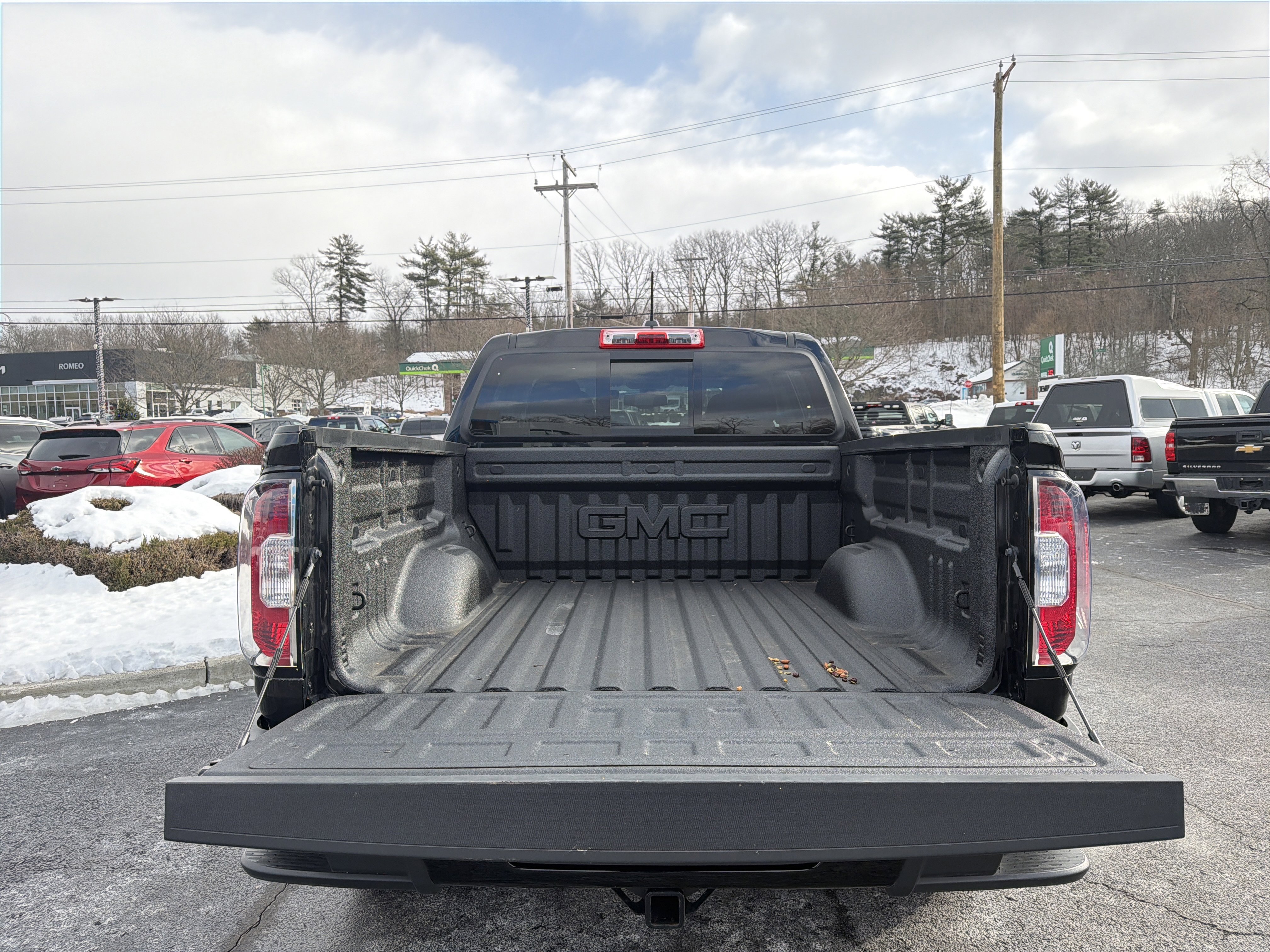 Used 2022 GMC Canyon AT4 w/ Trailering Package image 31