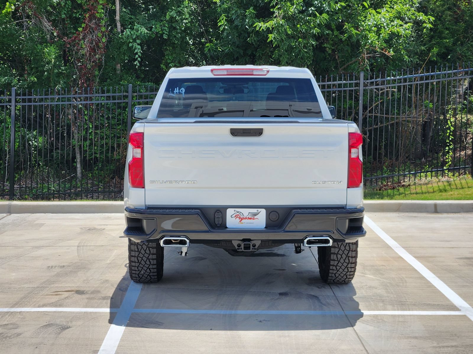 New 2026 Chevrolet Silverado 1500 Custom Trail Boss AWD/4WD image 8