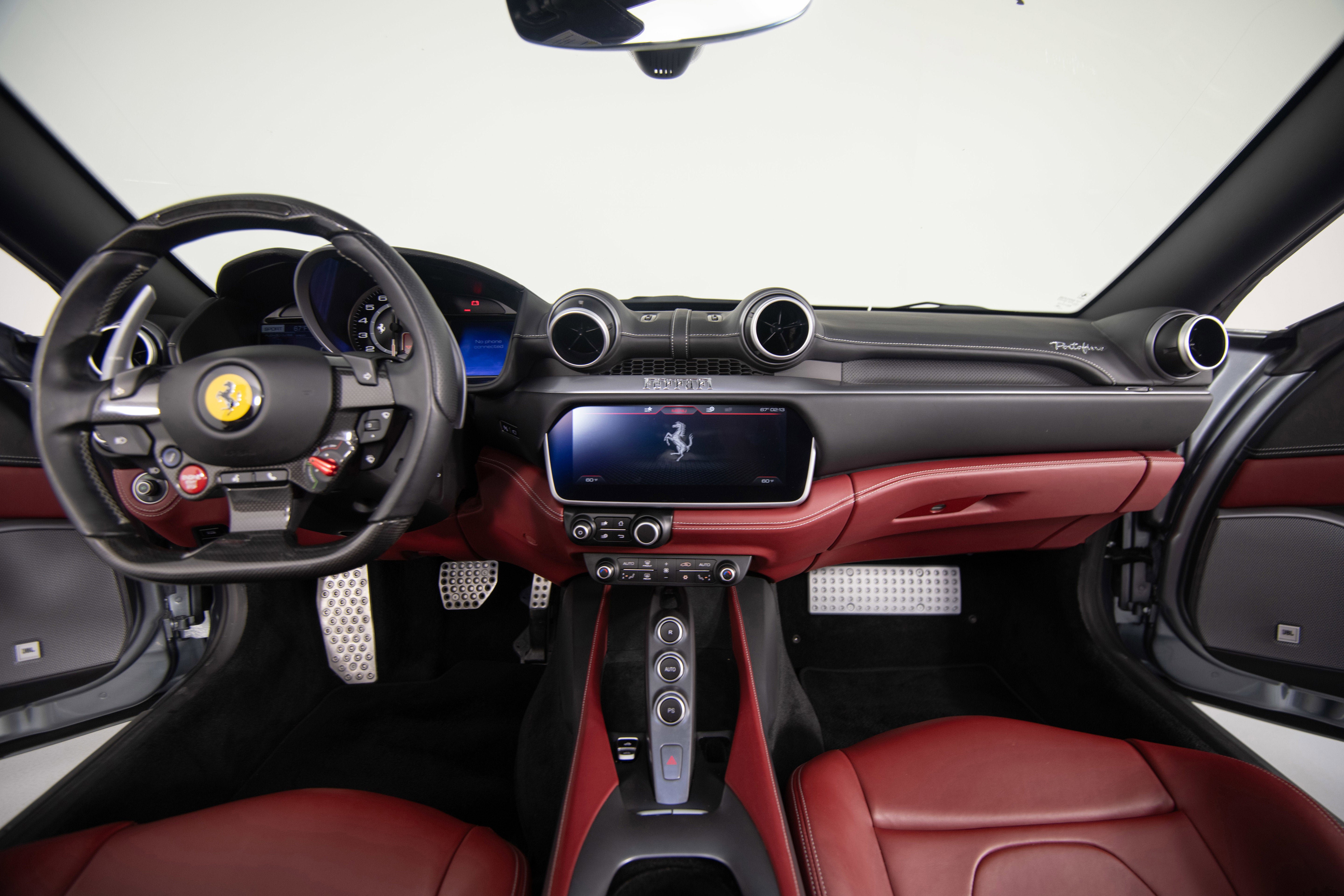 Certified 2019 Ferrari Portofino image 18
