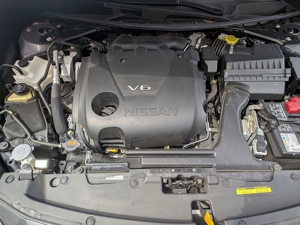 Used 2023 Nissan Maxima Platinum w/ Sport Mat Group FWD image 27
