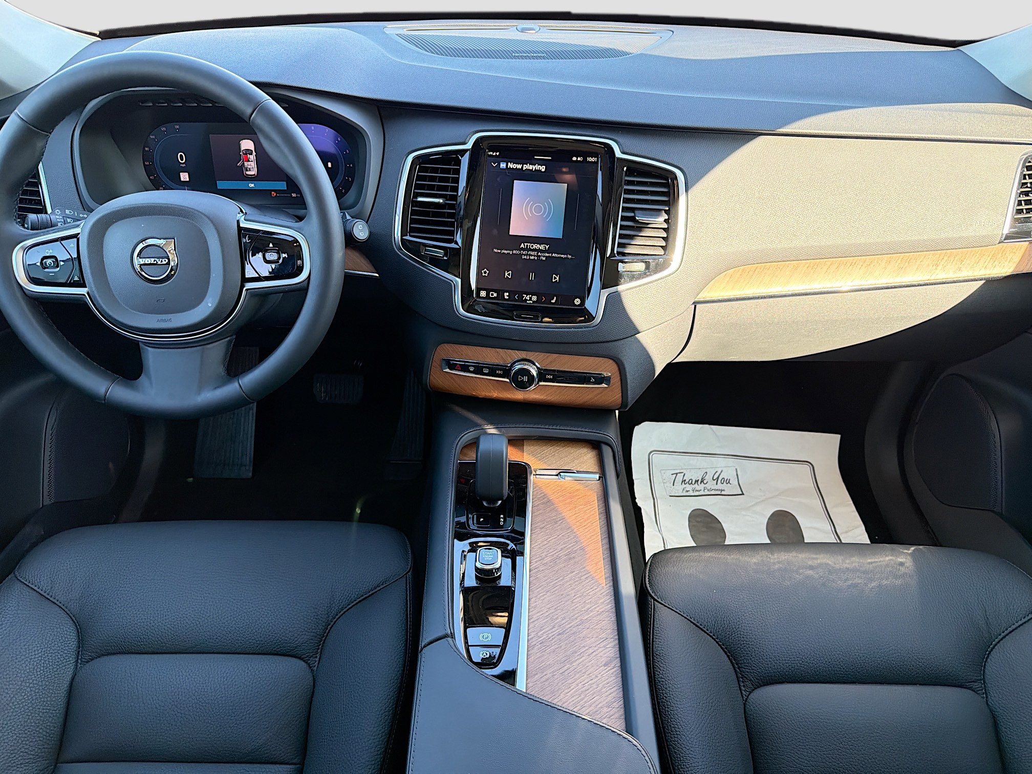 Used 2025 Volvo XC90 B5 Plus w/ Protection Package Premier AWD/4WD image 19