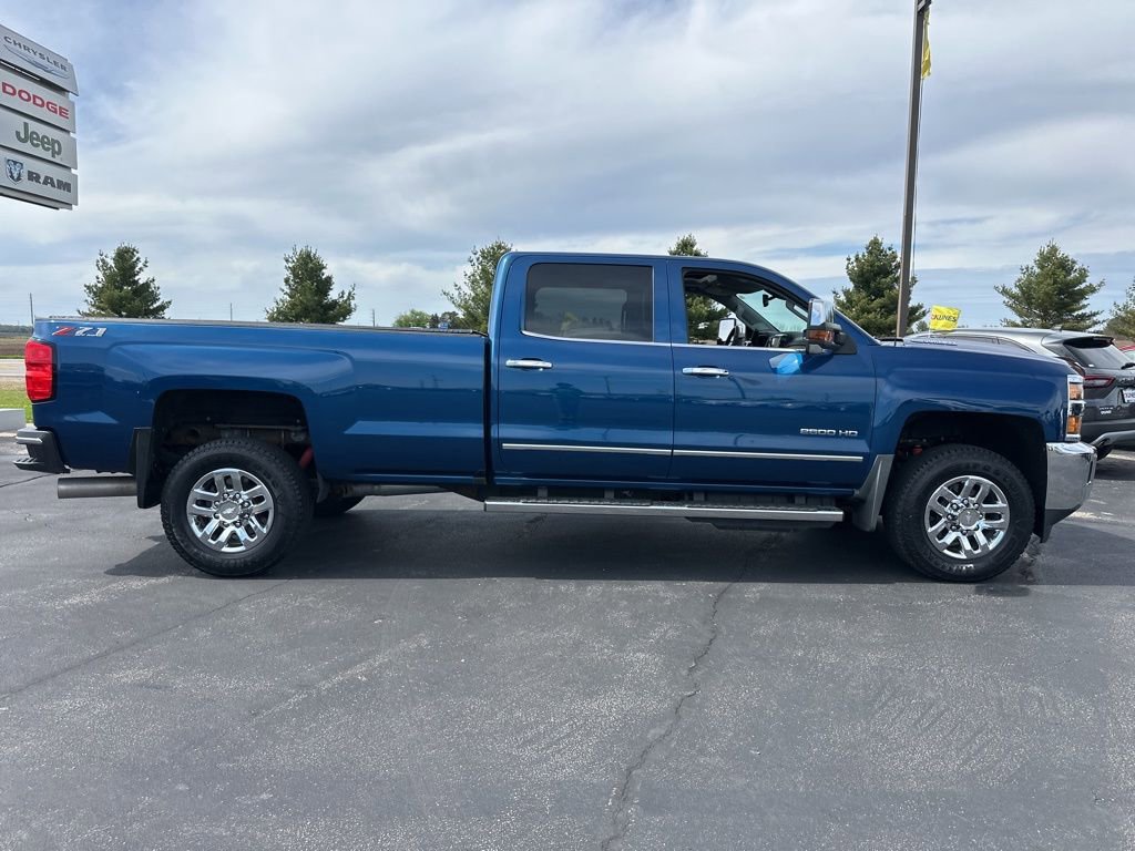 Used 2018 Chevrolet Silverado 2500 LTZ w/ Duramax Plus Package AWD/4WD image 4