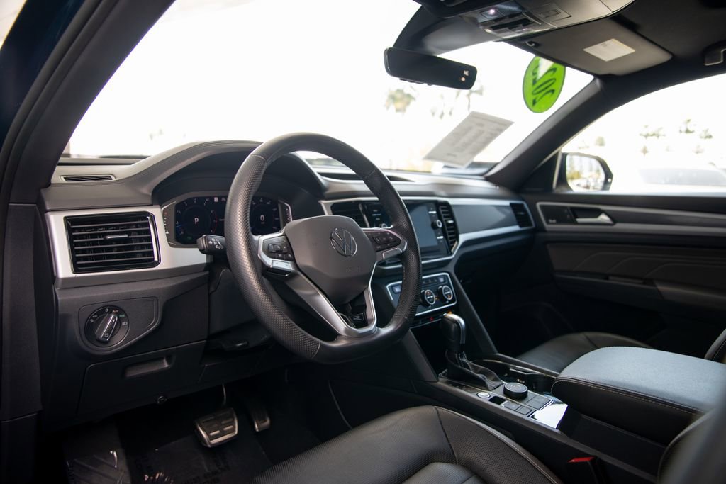 Used 2023 Volkswagen Atlas Cross Sport SEL Premium R-Line image 9