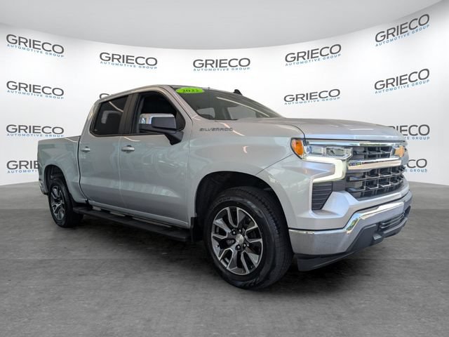 Certified 2022 Chevrolet Silverado 1500 LT RWD image 1