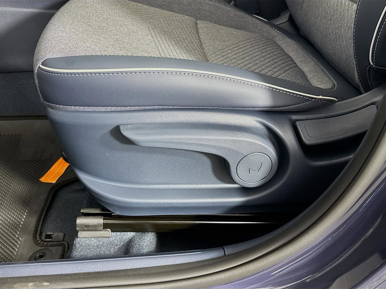 New 2025 Hyundai Venue Limited image 20