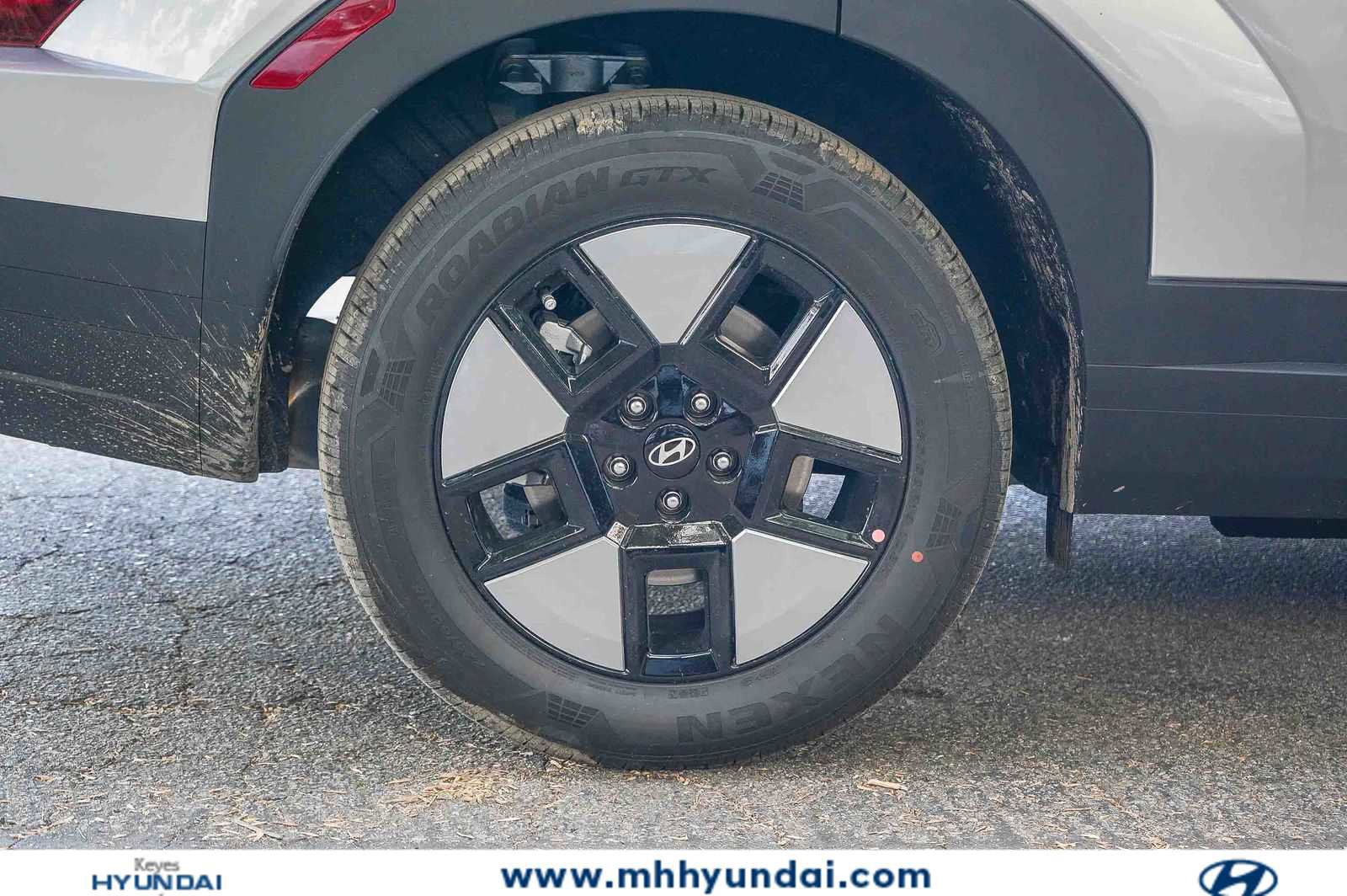 New 2026 Hyundai Santa Fe SE FWD image 5