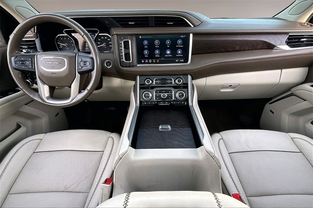 Used 2021 GMC Yukon XL Denali w/ Denali Ultimate Package image 15