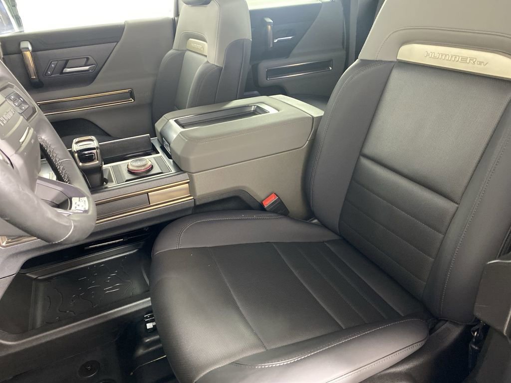 Used 2025 GMC Hummer EV 2X image 22