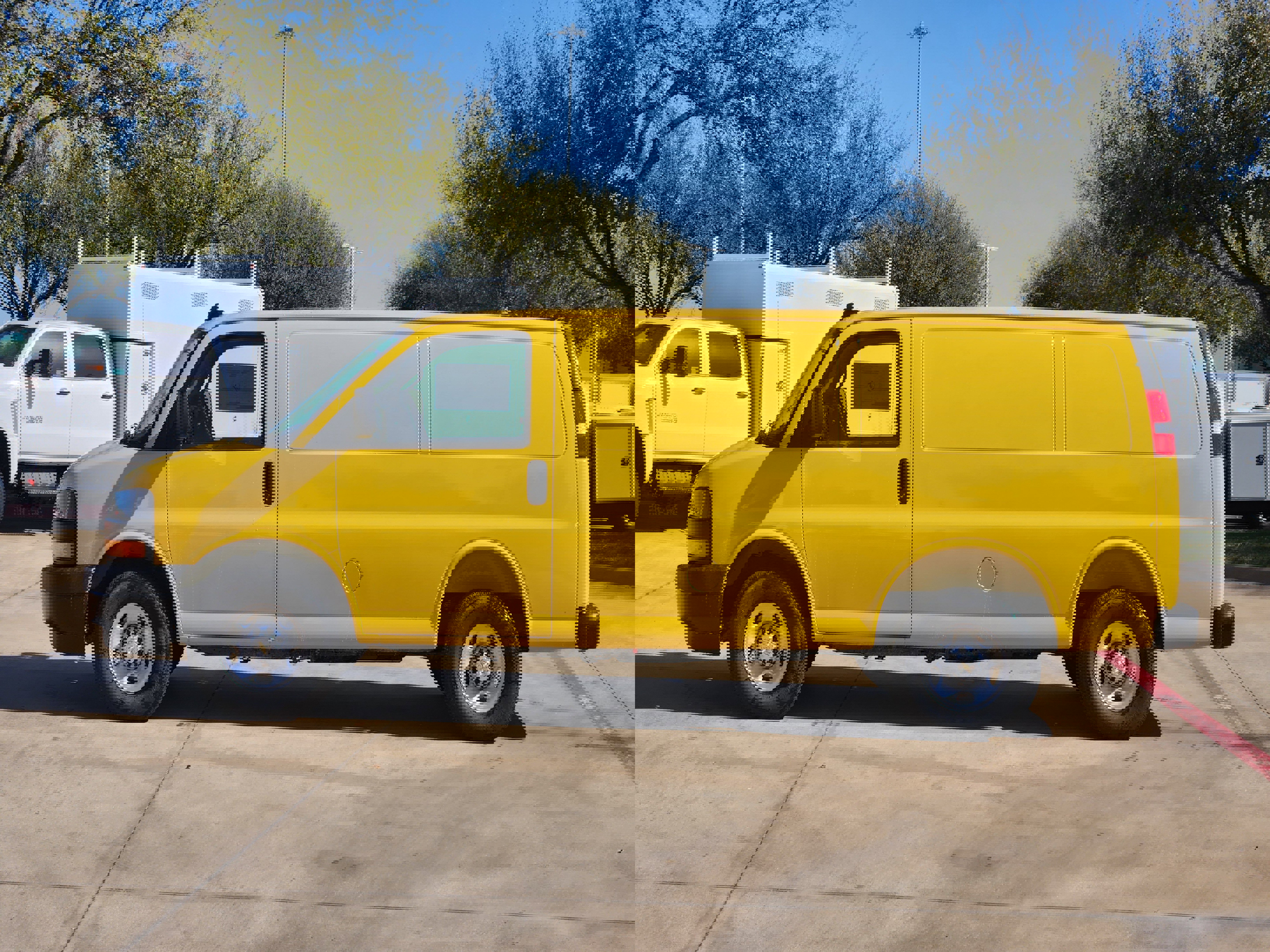 New 2025 Chevrolet Express 2500 image 11