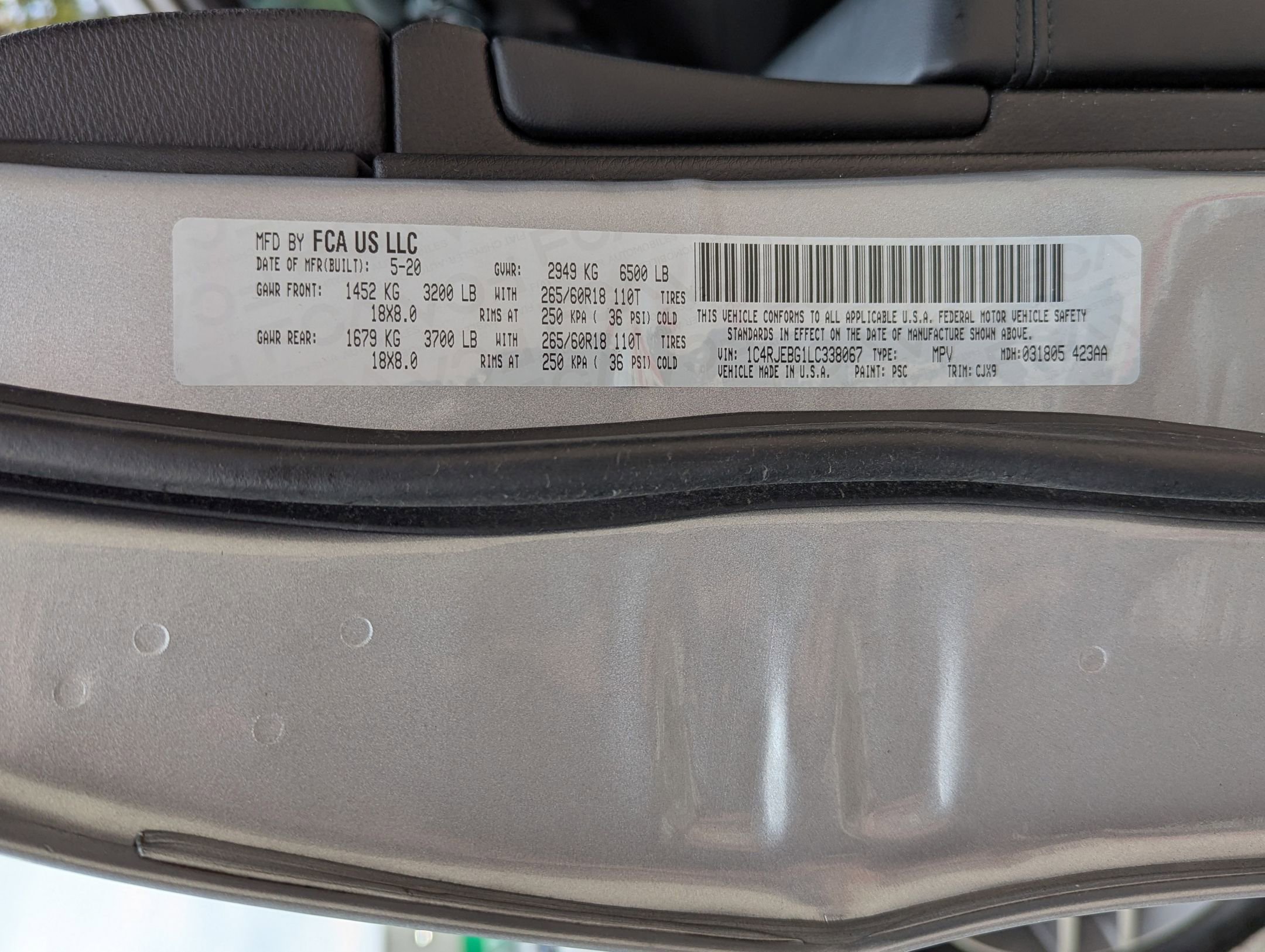 Used 2020 Jeep Grand Cherokee Limited image 34