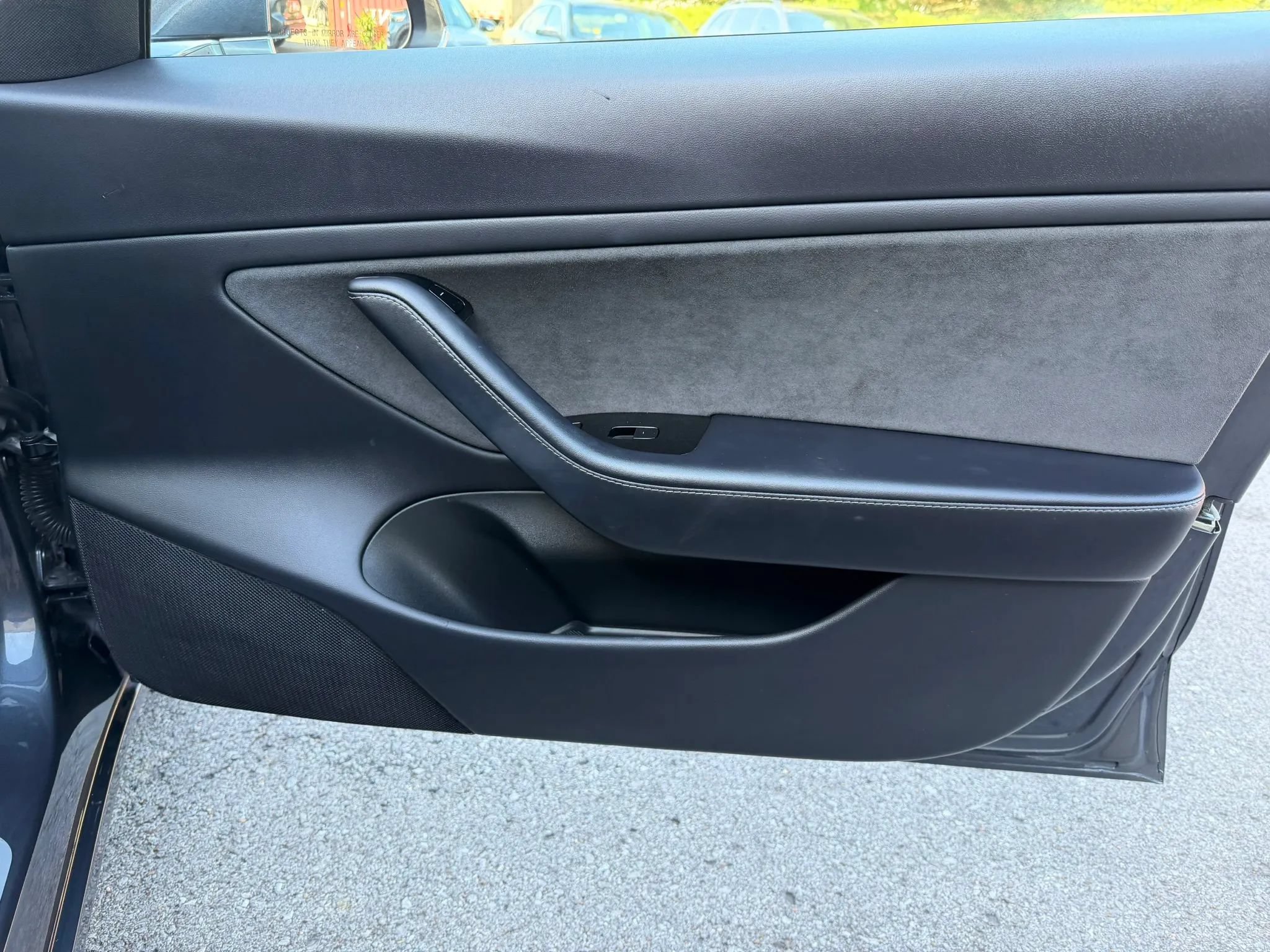 Used 2018 Tesla Model 3 Long Range RWD image 28