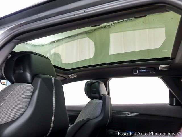 New 2026 Cadillac Optiq Sport 1 w/ LPO, Floor Liner Package AWD/4WD image 11