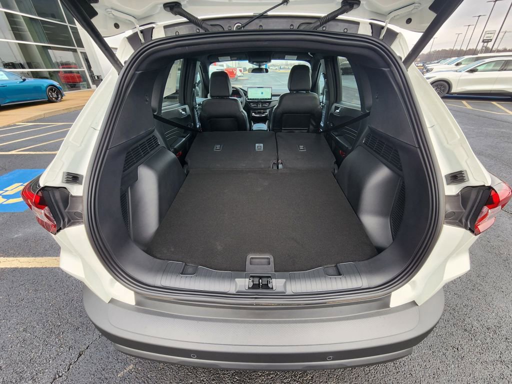 New 2026 Ford Escape ST-Line w/ Tech Pack #1 image 15