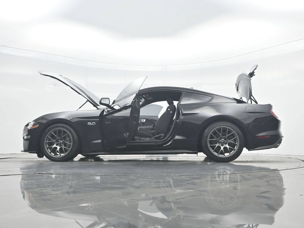 Used 2021 Ford Mustang GT w/ Enhanced Security Package RWD image 44