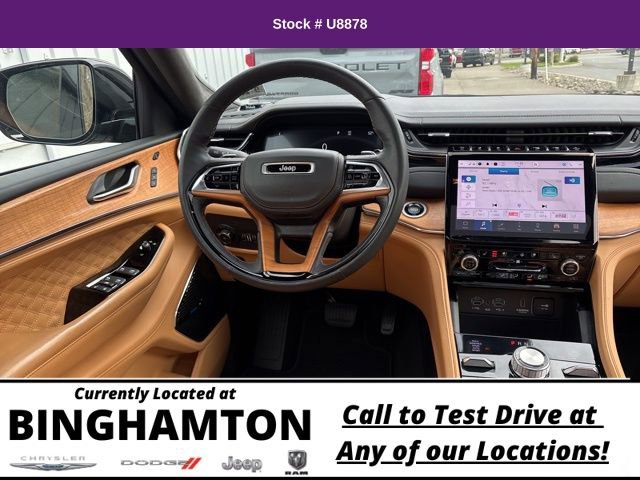Used 2023 Jeep Grand Cherokee Summit image 23
