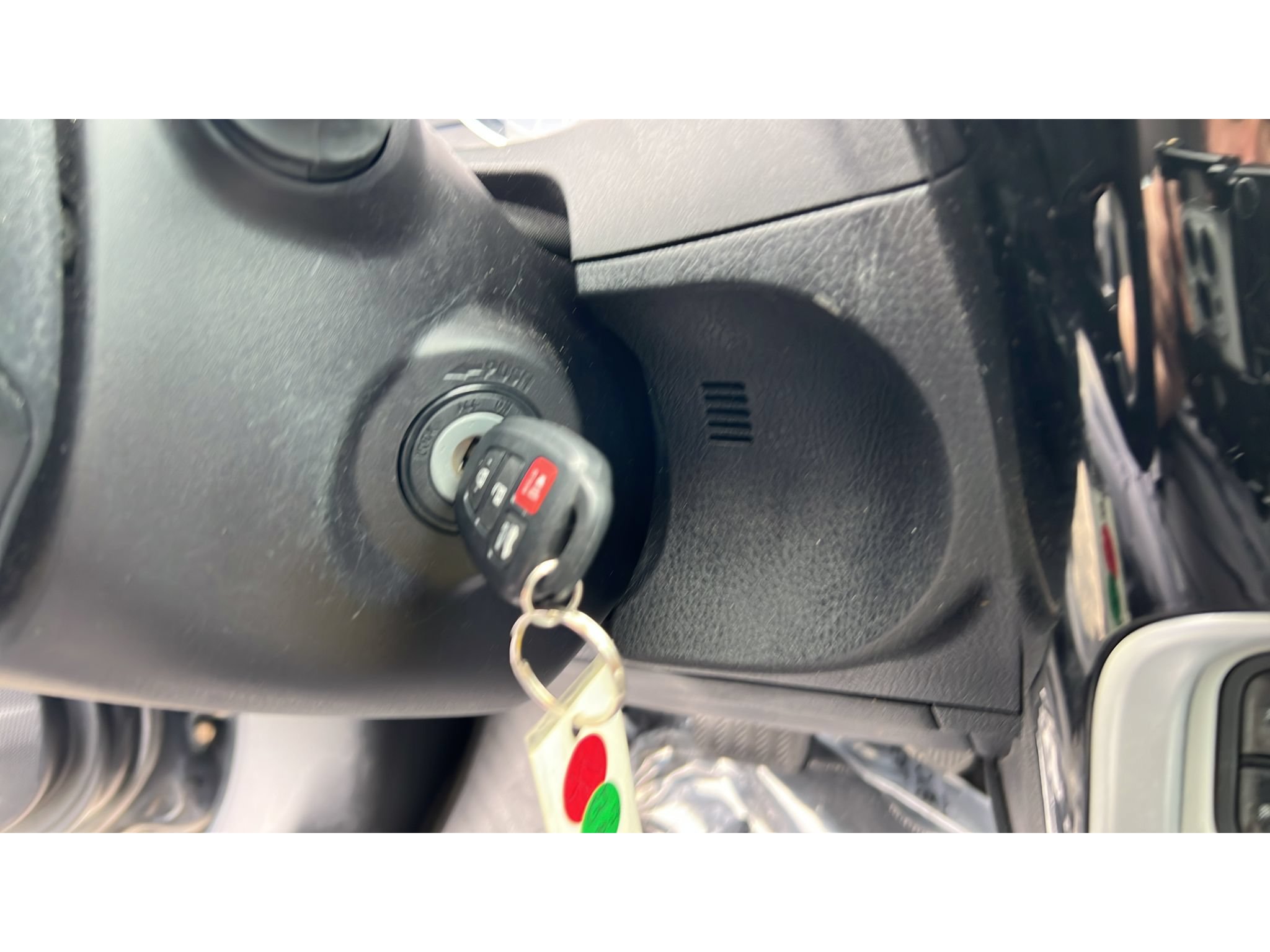 Used 2017 Toyota Corolla LE w/ Carpet Mat Package (TMS) FWD image 21