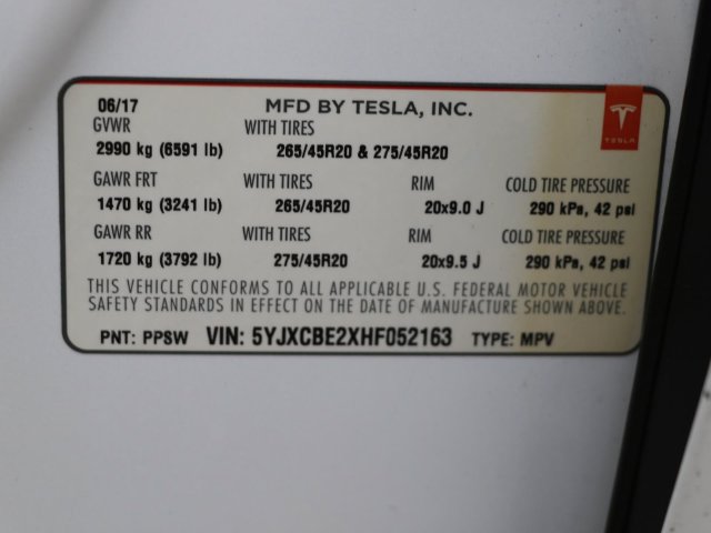 Used 2017 Tesla Model X 75D AWD/4WD image 32