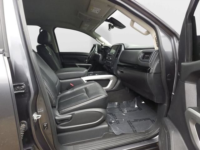 Used 2023 Nissan Titan SV w/ SV Convenience Package AWD/4WD image 37