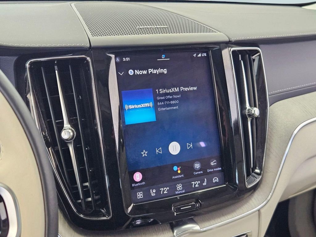 Used 2023 Volvo XC60 B5 Ultimate w/ Climate Package image 17