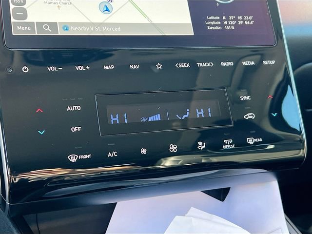 Used 2024 Hyundai Tucson Limited image 16