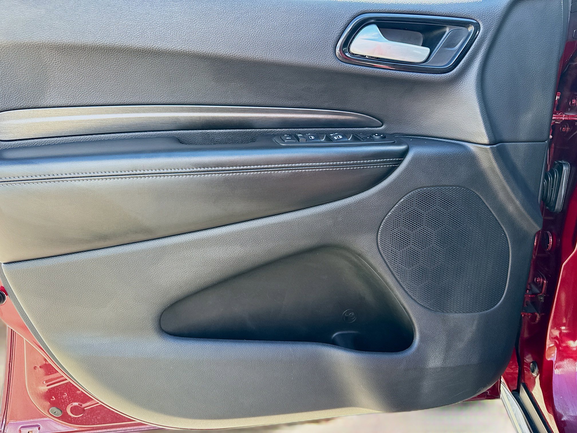 Used 2022 Dodge Durango SXT image 21