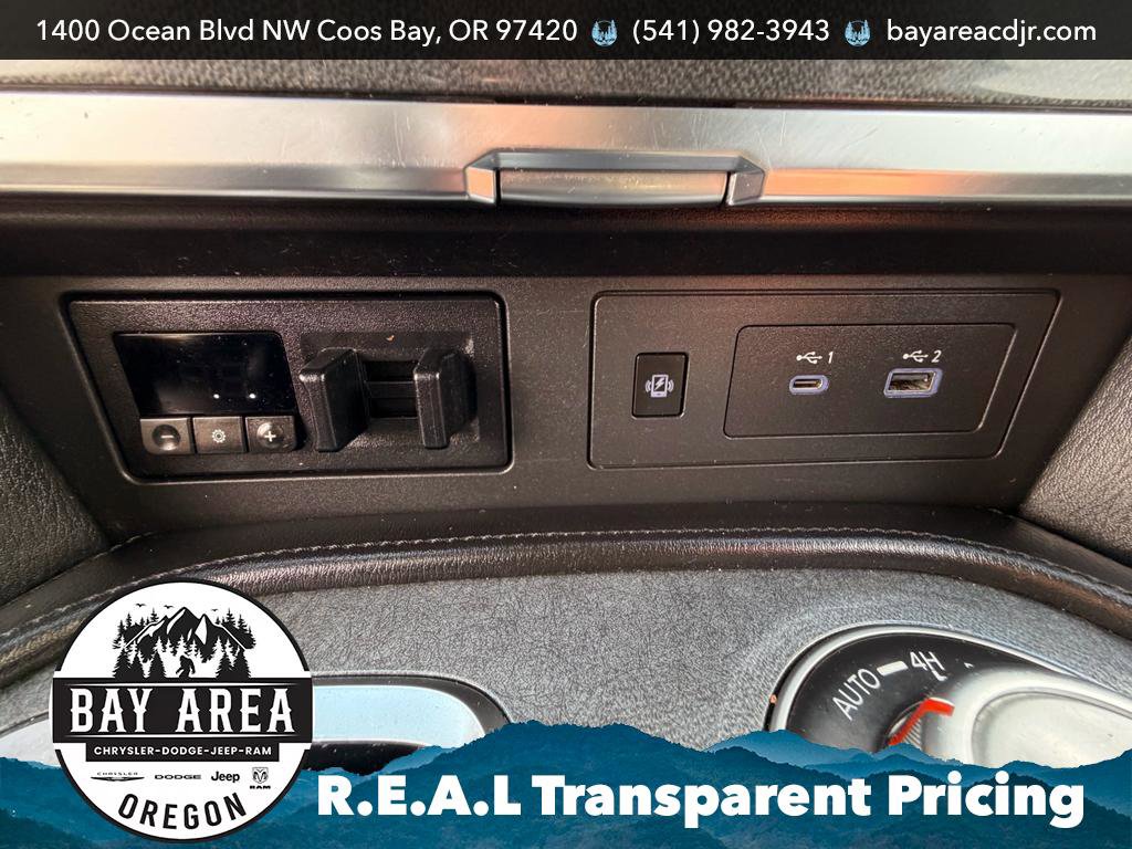 Used 2021 Nissan Armada SV AWD/4WD image 27