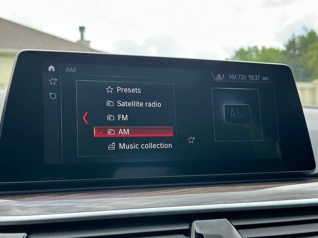 Used 2019 BMW 530i xDrive w/ Convenience Package AWD/4WD image 39