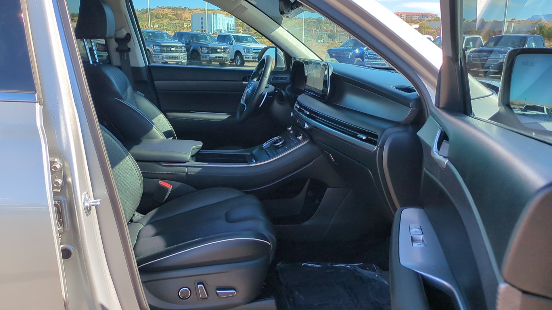 Used 2025 Hyundai Palisade Limited AWD/4WD image 31
