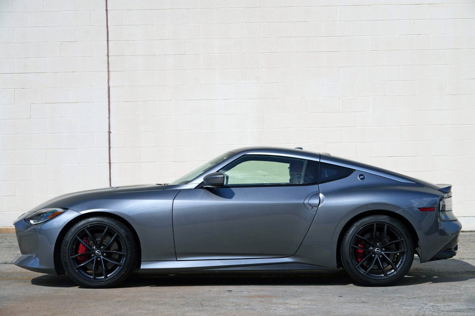 Used 2025 Nissan Z Performance w/ Floor Mat Package RWD image 9