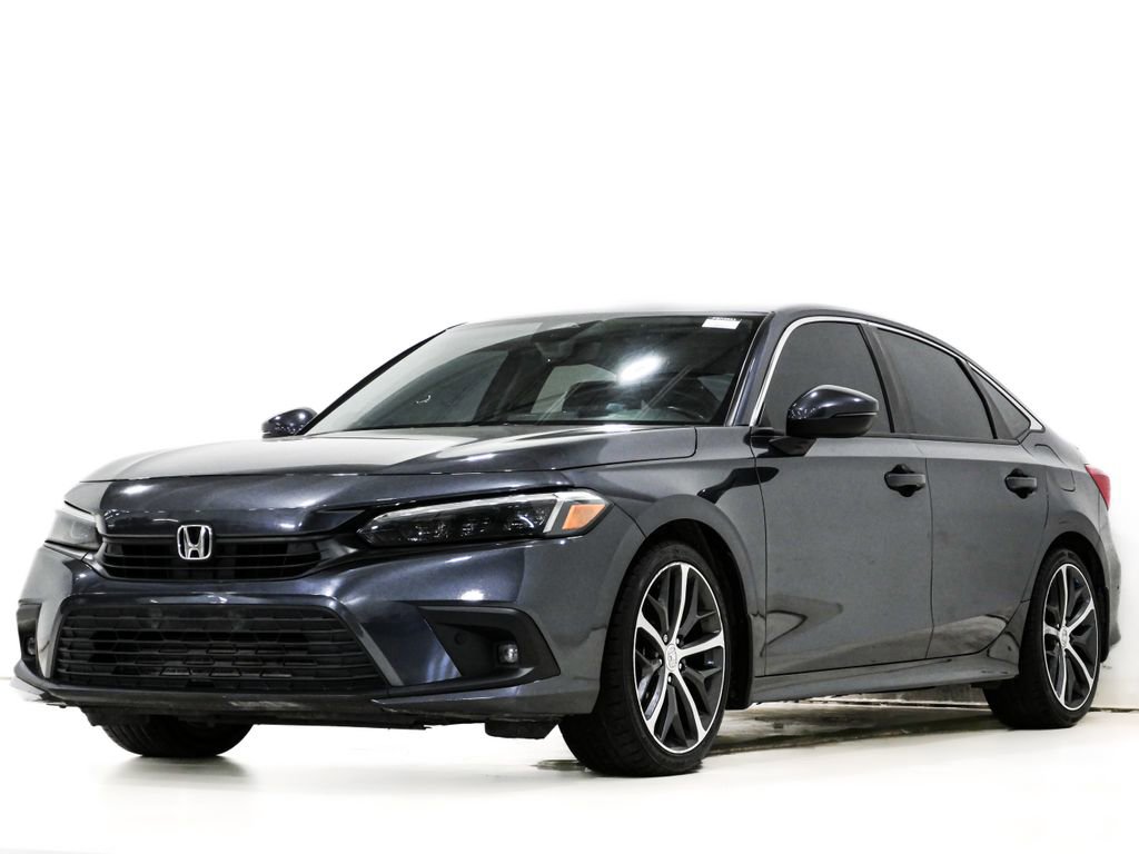 Used 2022 Honda Civic Touring image 3