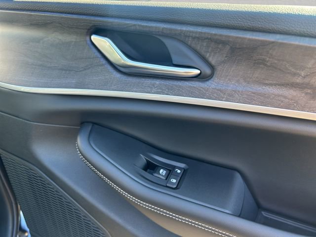 New 2025 Jeep Grand Cherokee Limited image 19