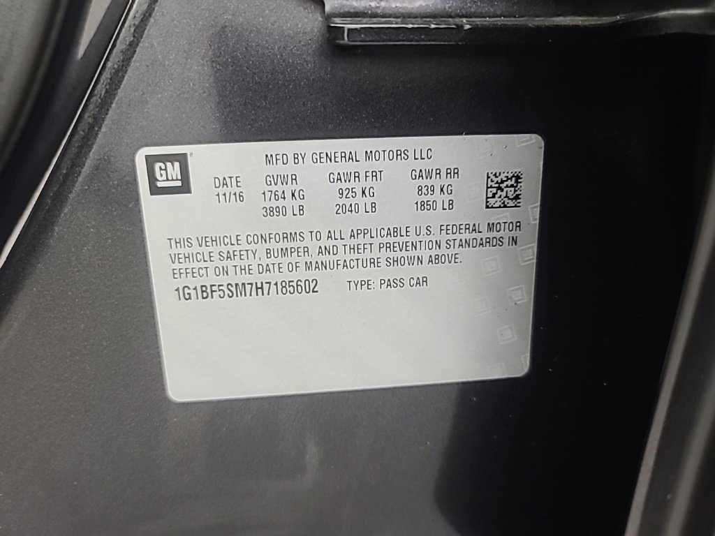 Used 2017 Chevrolet Cruze Premier FWD image 37