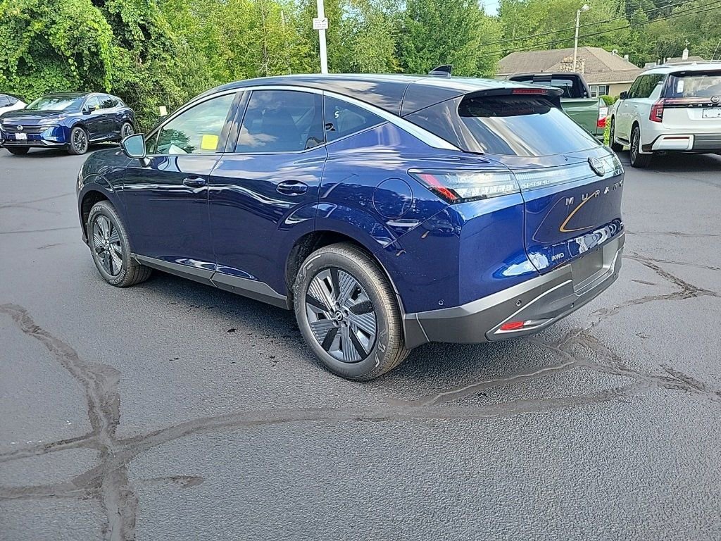 Used 2025 Nissan Murano SL w/ Cargo Package image 3