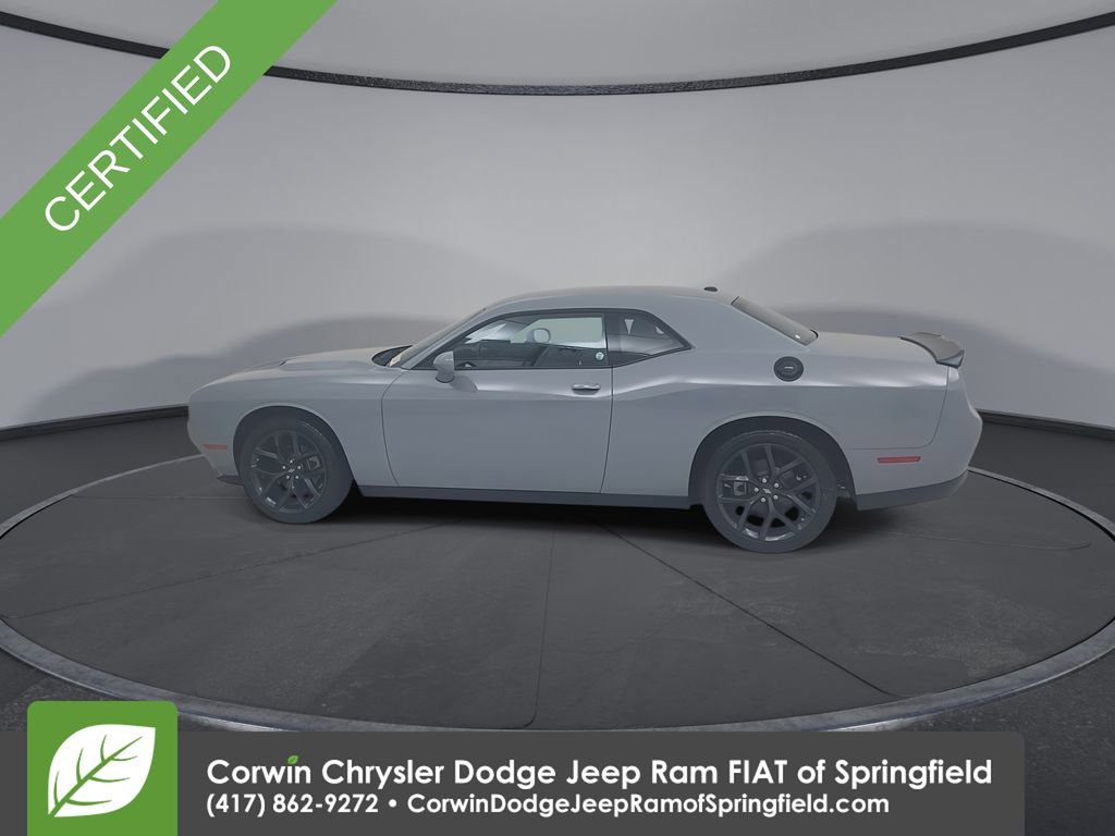 Used 2022 Dodge Challenger SXT w/ Blacktop Package image 11