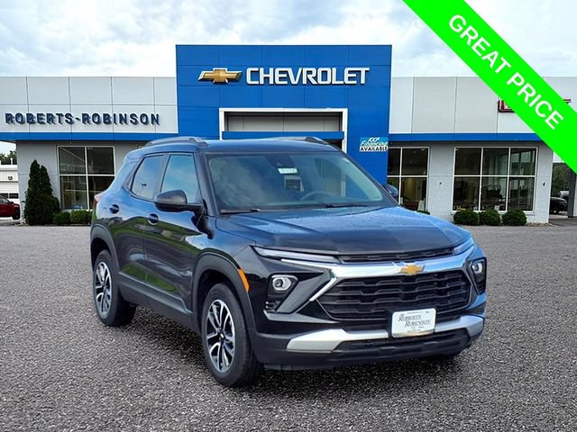 Used 2025 Chevrolet TrailBlazer LT AWD/4WD image 1