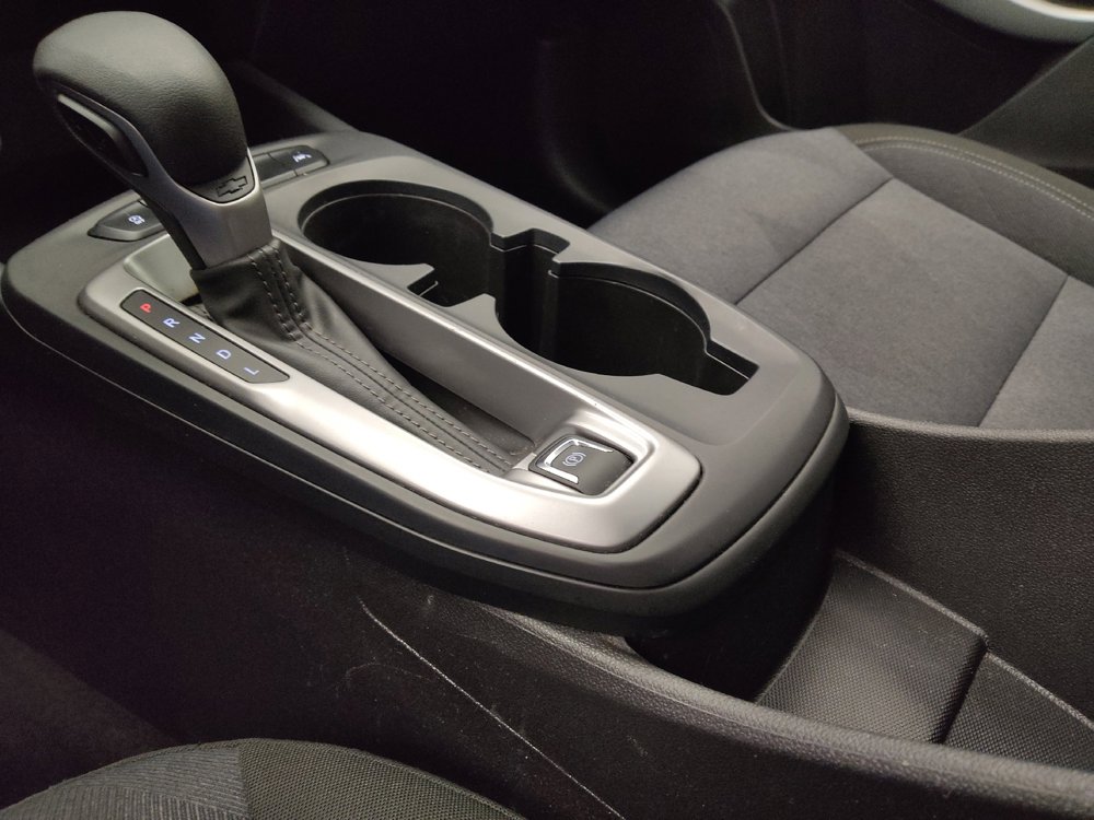 Used 2025 Chevrolet Trax LS FWD image 26