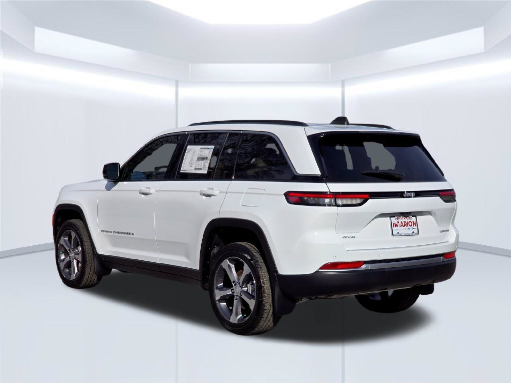 New 2026 Jeep Grand Cherokee Limited w/ Trailer Tow Package AWD/4WD image 16