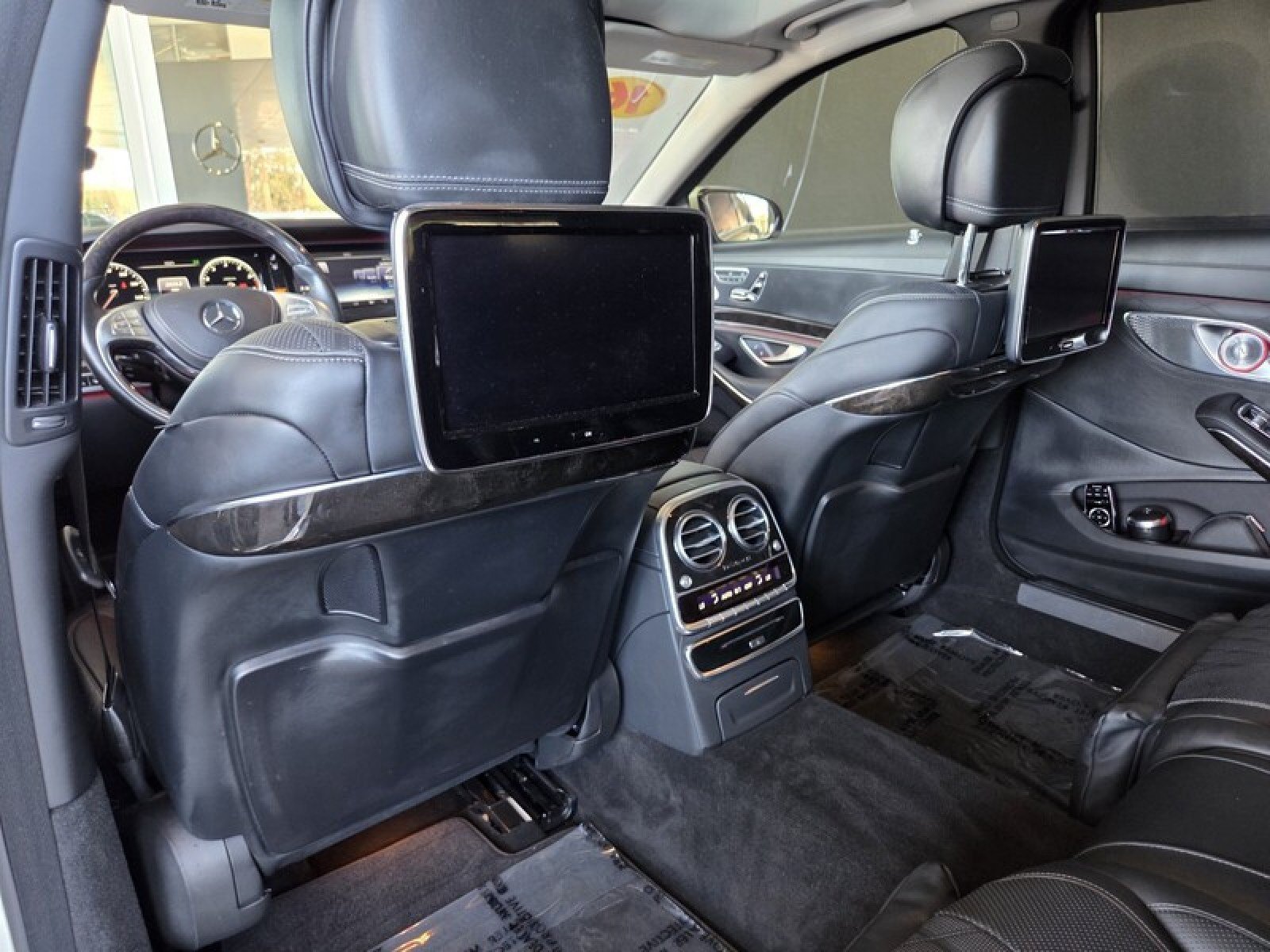 Used 2016 Mercedes-Benz Maybach S 600 image 16