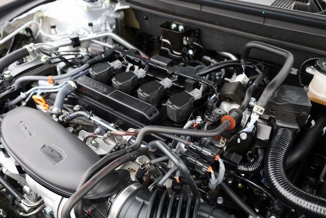 Used 2025 Honda Accord SE image 9