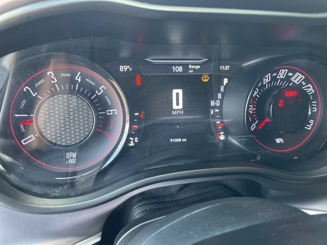 Used 2021 Dodge Challenger SXT w/ Driver Convenience Group RWD image 21
