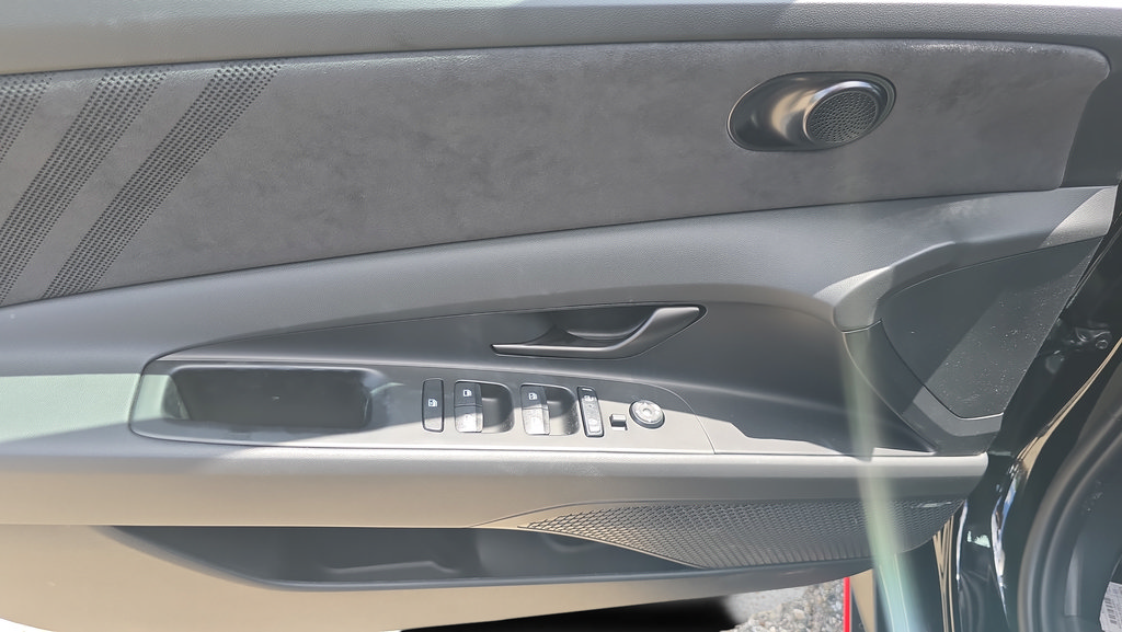 New 2026 Hyundai Elantra N FWD image 29