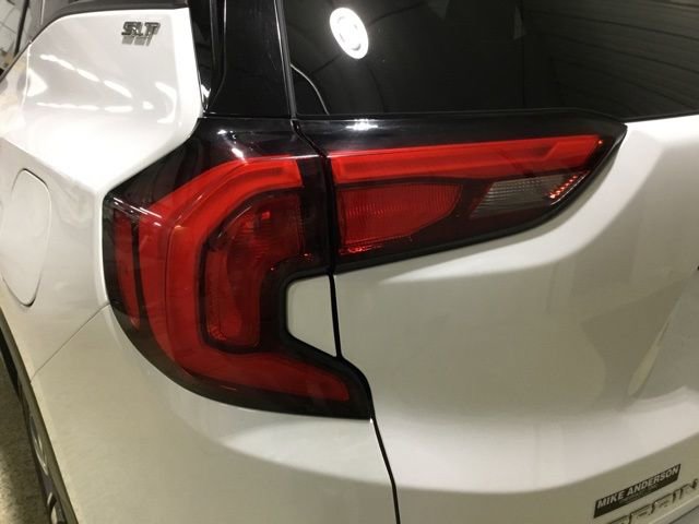 Used 2020 GMC Terrain SLT w/ Preferred Package image 16
