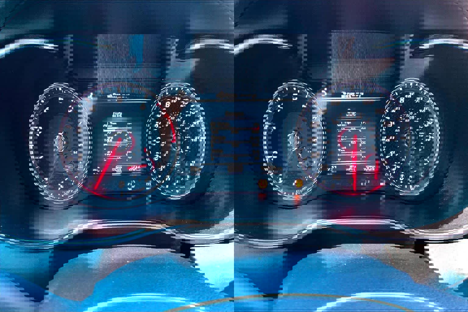 Used 2019 Genesis G70 2.0T Advanced w/ Sport Package image 26