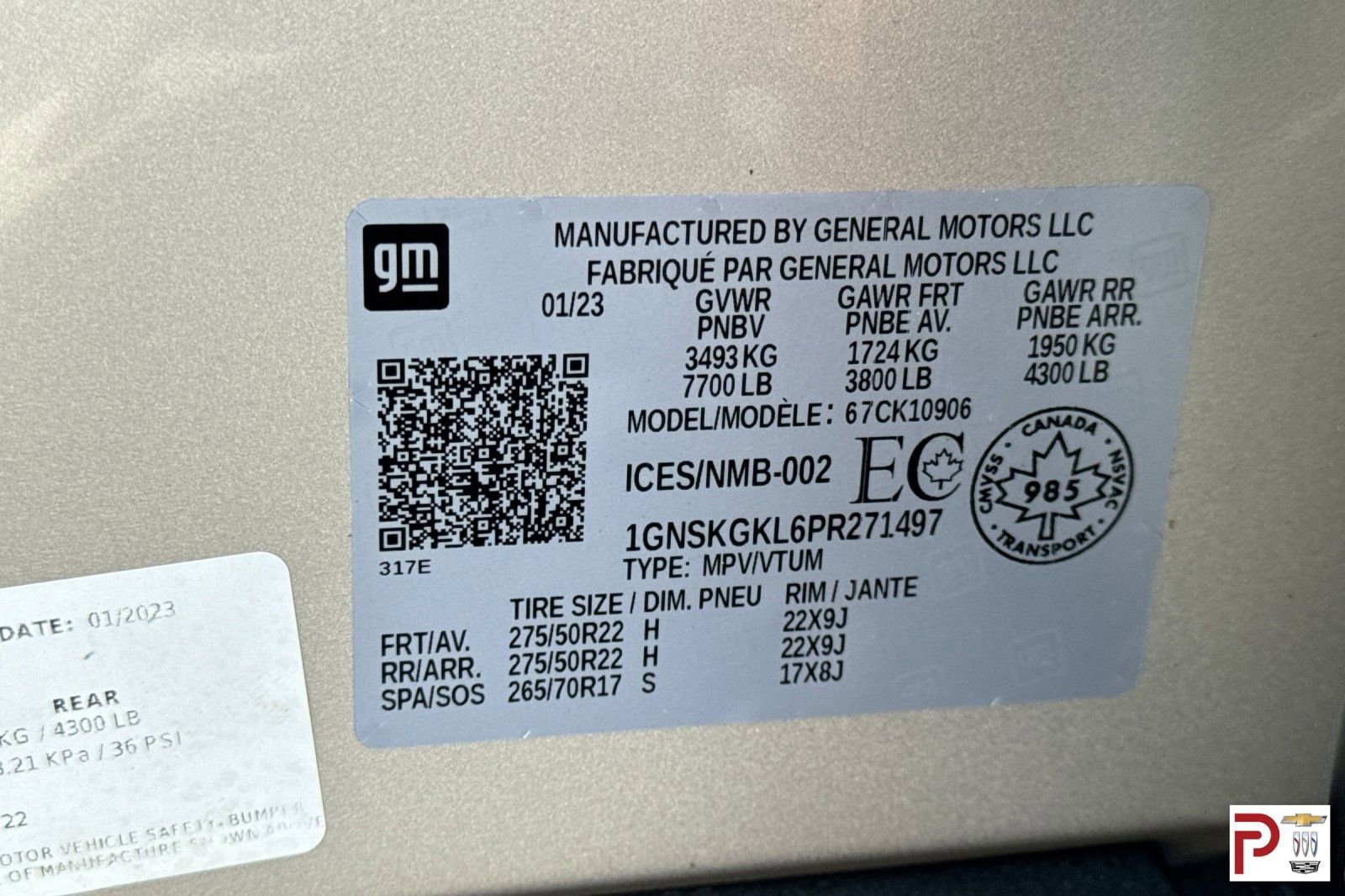 Certified 2023 Chevrolet Suburban High Country w/ LPO, Illumination Package AWD/4WD image 38