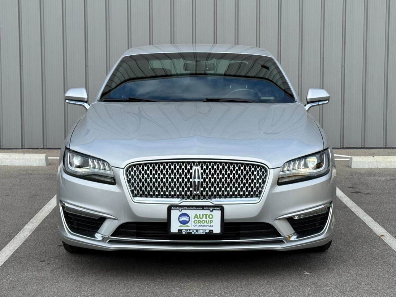 Used 2018 Lincoln MKZ Premiere FWD image 2