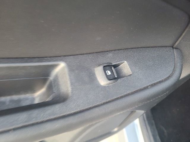 Used 2024 Ford Edge SEL image 15