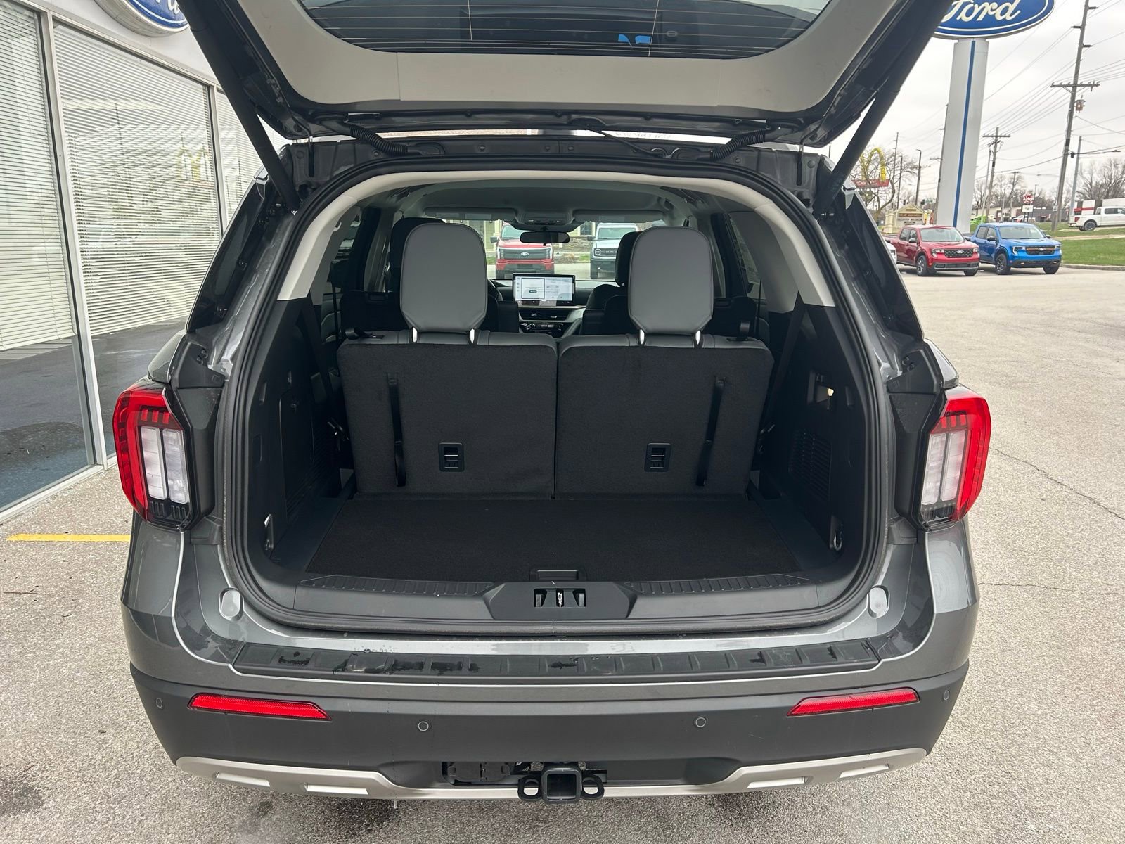 New 2026 Ford Explorer Active w/ Active Comfort Package AWD/4WD image 7