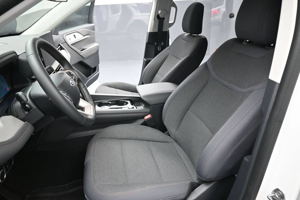 Certified 2025 Ford Explorer Active RWD image 10